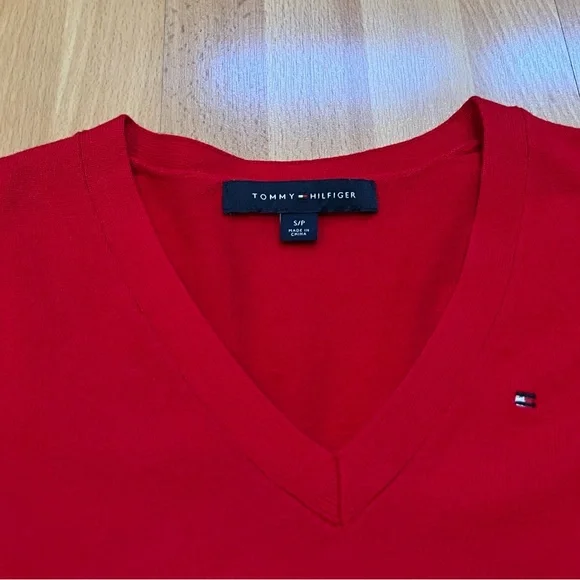 Tommy Hilfiger Sweater - Picture 2 of 8